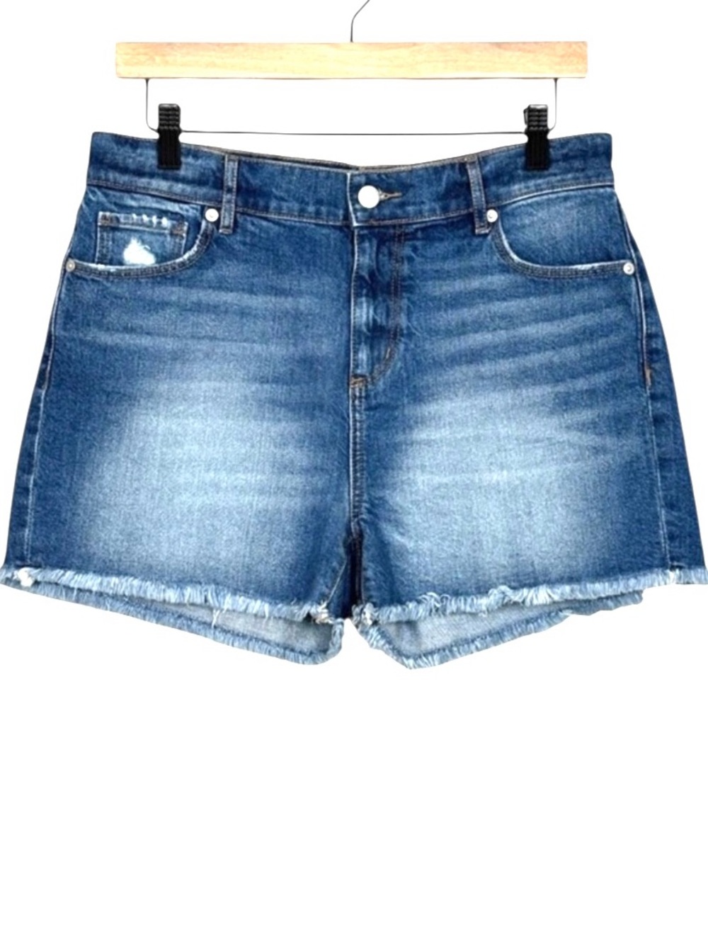 LOFT sz 24 washed blue Denim slightly distressed Frayed Hem high-rise Jean Short